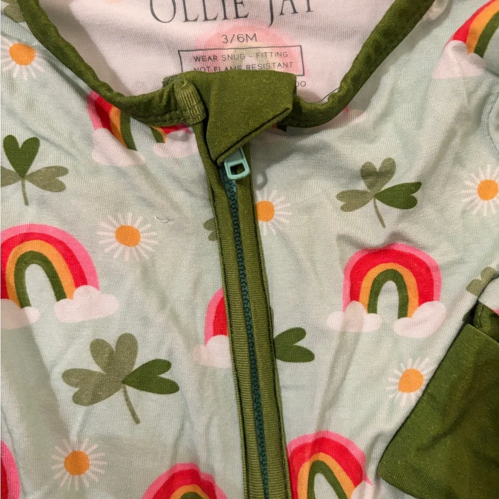Green Rainbow Print Footed One-Piece Pajamas for Kids